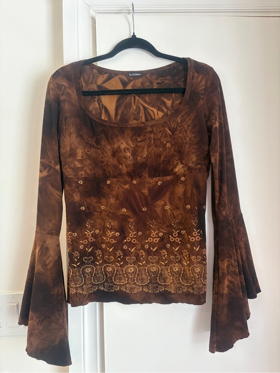 le chateau Tops - Y2K Brown Floral Embroidered Bell Sleeve Long Sleeve Top
